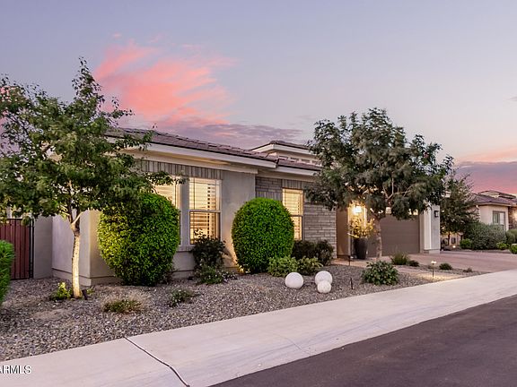 5th image of 2190 E AQUARIUS Place