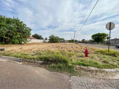 3201 Ross St, Laredo, TX, 78043