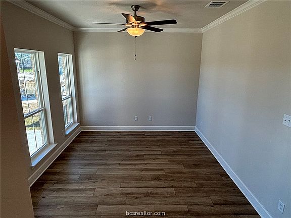 4th image of 5617 Hayduke Ln