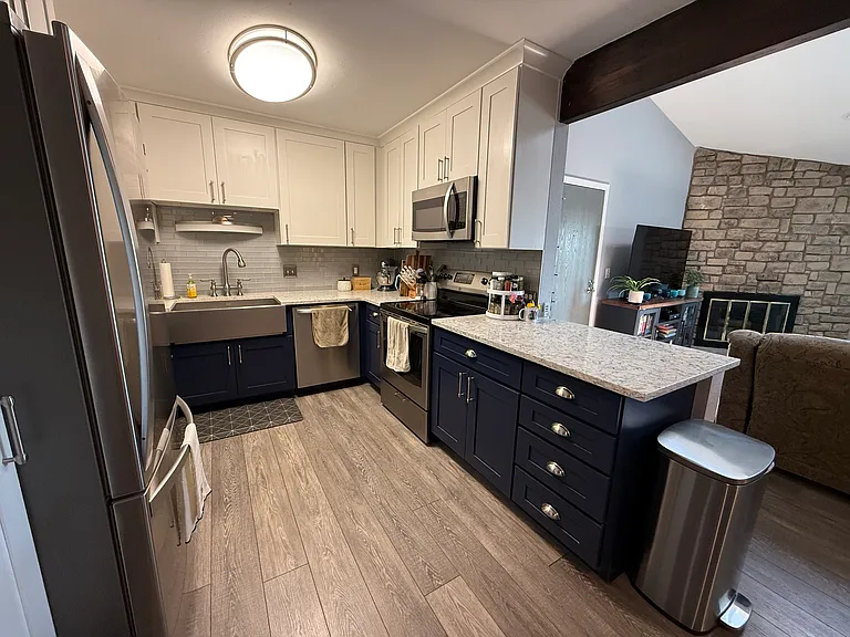 337 Wright St #305 — Photo 7