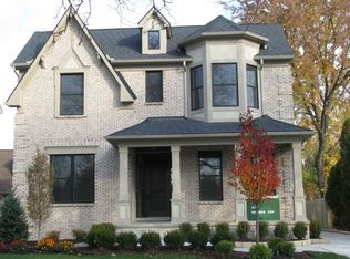 1883 Shipman Blvd, Birmingham, MI
