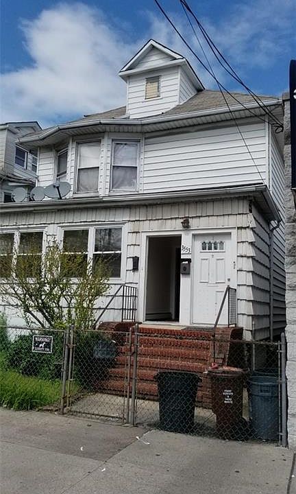 1st image of 3553 E Tremont Ave
