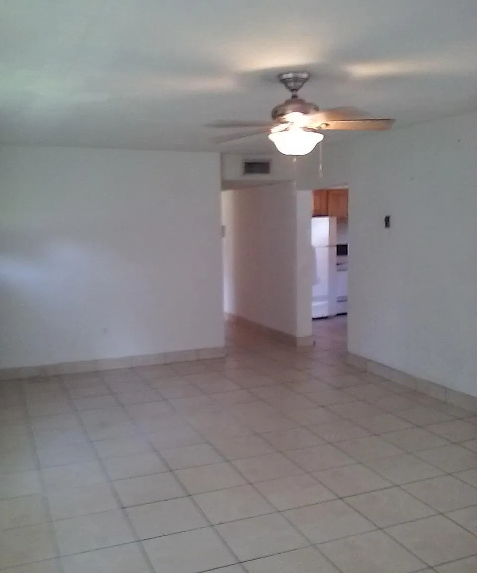 3 bed, 1100 sqft, $1,650 — Photo 4