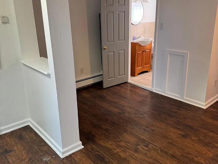 424 E Girard Ave #3 — Photo 5