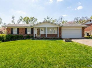 3588 Eileen Ann Dr, Saint Louis, MO 63129