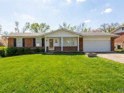3588 Eileen Ann Dr, Saint Louis, MO, 63129