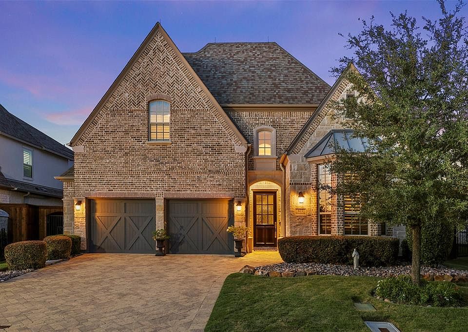 1st image of 677 Waterbrook Dr