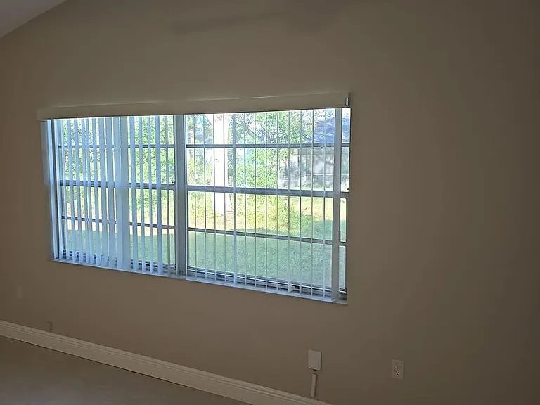7251 McGinnes Ct — Photo 15