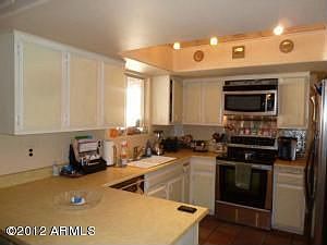 3rd image of 2202 E Karen Dr