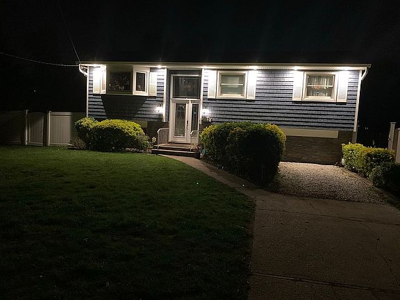 2nd image of 12 Gates Ave