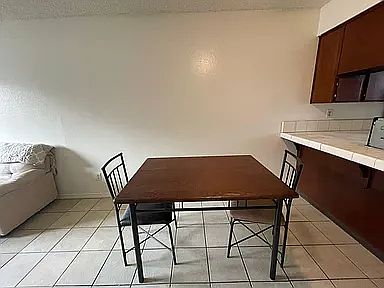 4th image of 718 S Garden St APT B
