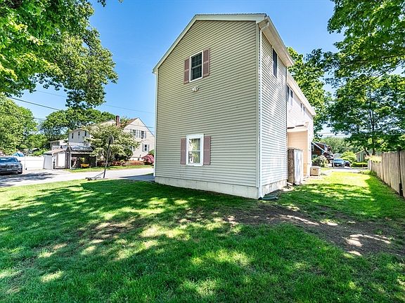 4th image of 58 Libby Ave