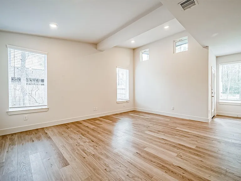 2523 Appian Way #B — Photo 14