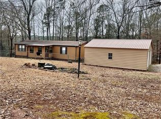 394 Winding Ln, Seneca, SC 29672