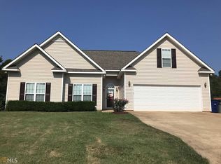 320 Crestwood Dr, Lagrange, GA 30241