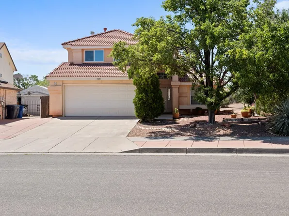 4920 Wellsburg Ave NW, Albuquerque, NM 87120