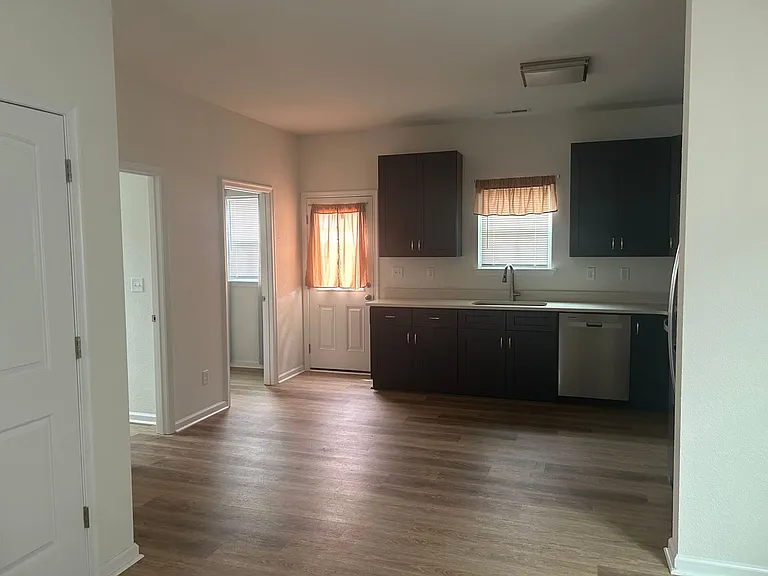 1103 Peartree Rd — Photo 14