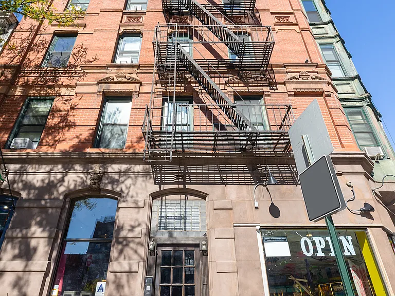 61 Grove St #5D — Photo 12