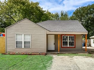 107 N Dwight Ave, Dallas, TX 75211