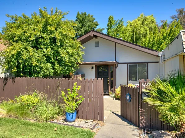 1374 Mission Drive, Sonoma, CA 95476