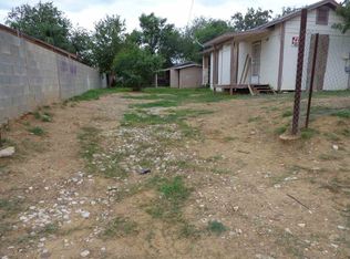 2903 Saltillo St, Laredo, TX 78046