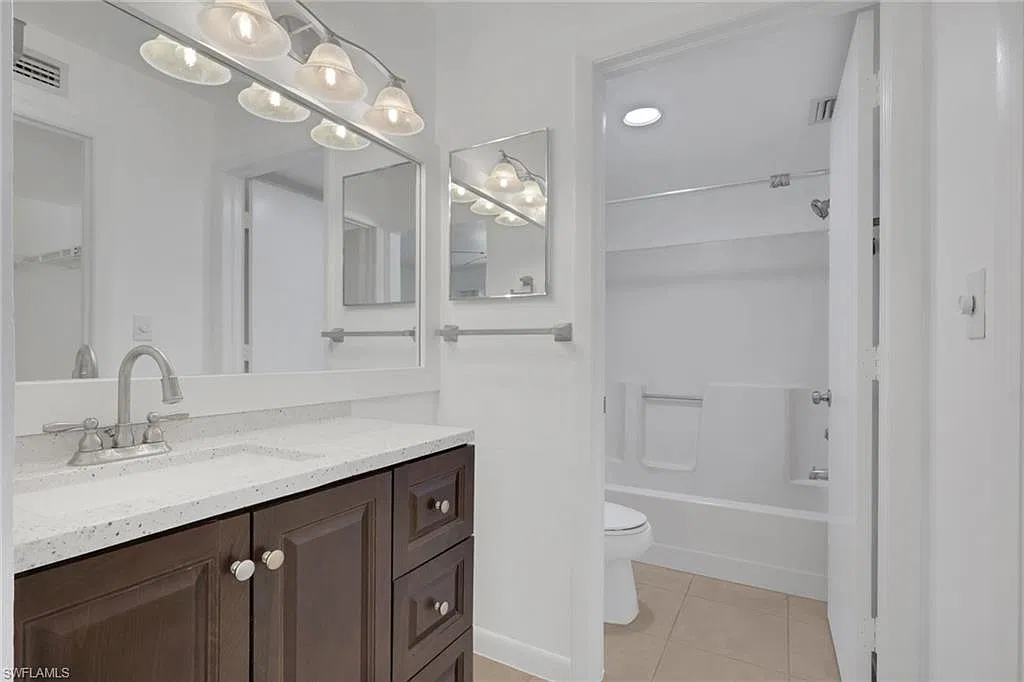 2 bed, 2.0 bath, 980 sqft, $1,950 — Photo 4