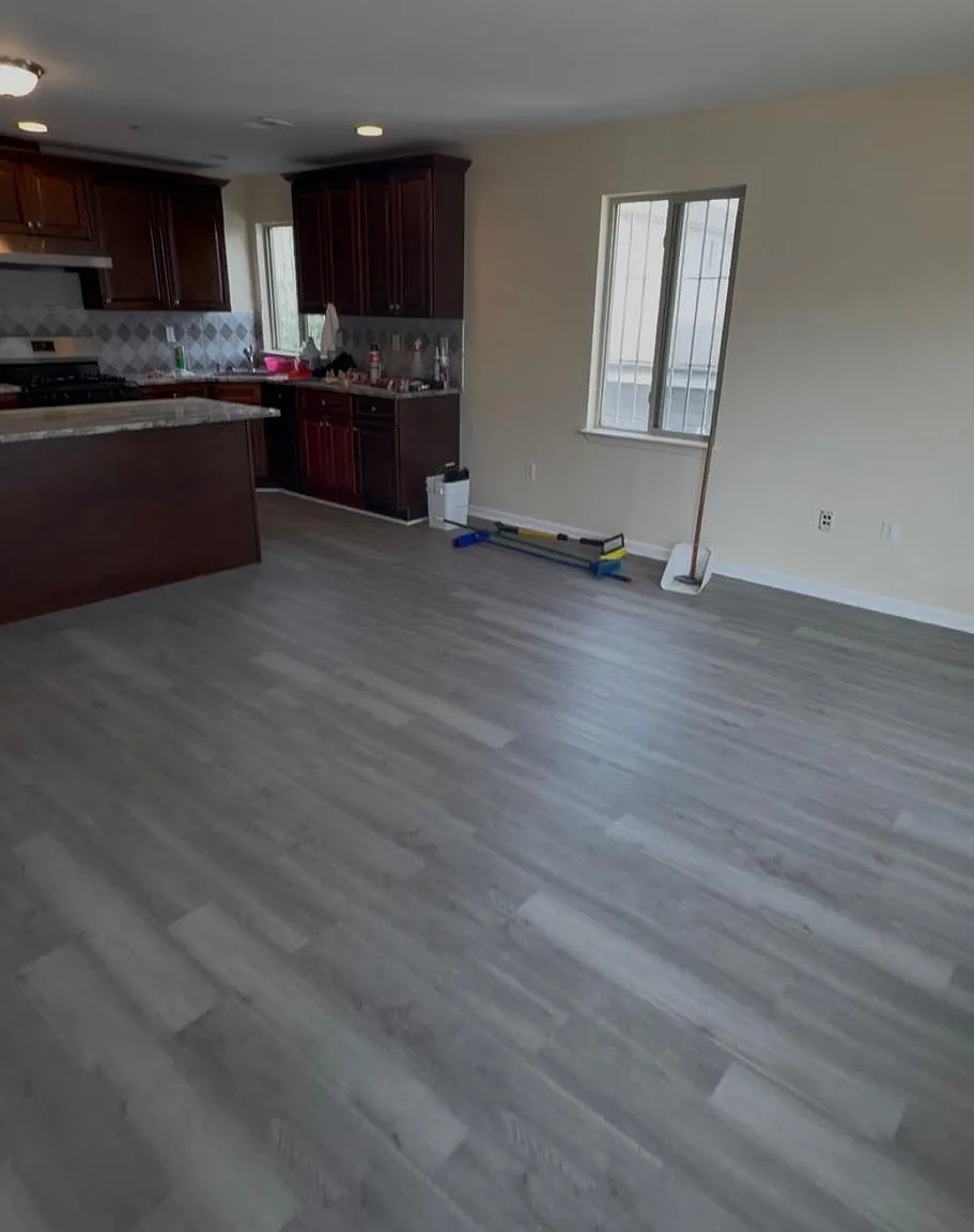 3 bed, $3,396 — Photo 4