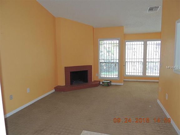 2nd image of 652 Saint Johns Ct S Unit 652