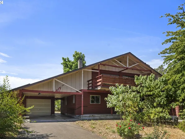52273 SE 2nd St, Scappoose, OR 97056