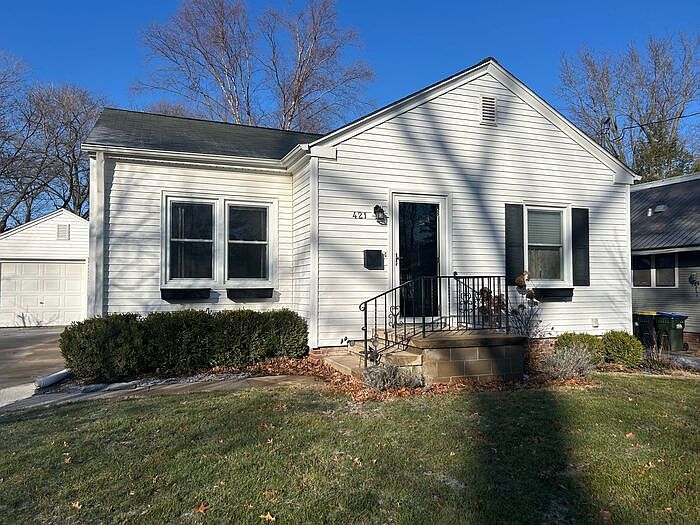 1st image of 421 Garden St