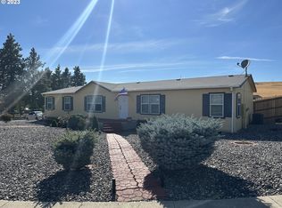 907 Toll Rd, Dufur, OR 97021