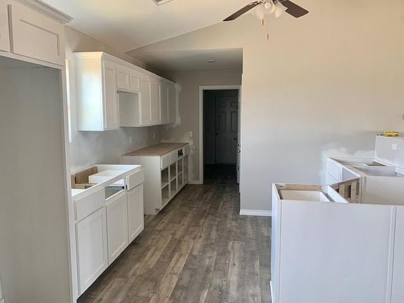 4th image of 140 Private Road 3533