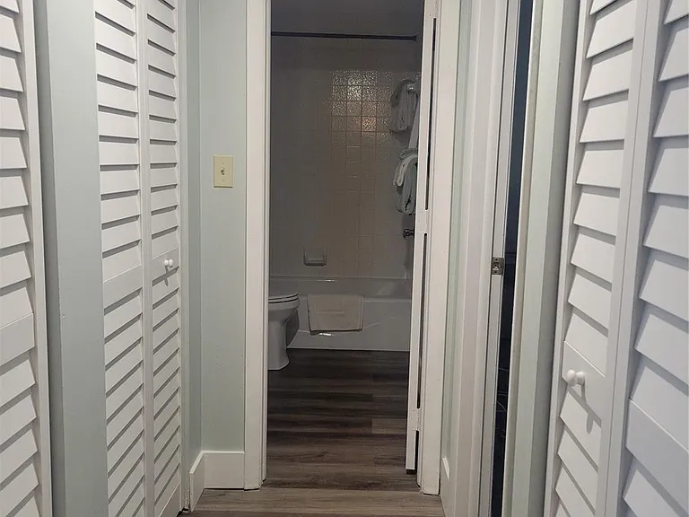 3940 Inverrary Blvd #407-A — Photo 7