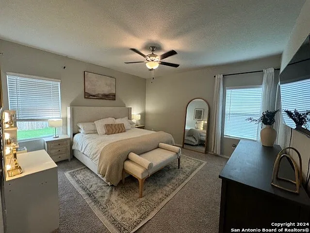 10419 Buescher Ln — Photo 15