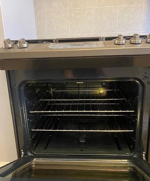 New high end GE gas stove