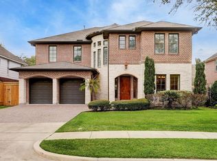 830 Jaquet Dr, Bellaire, TX 77401