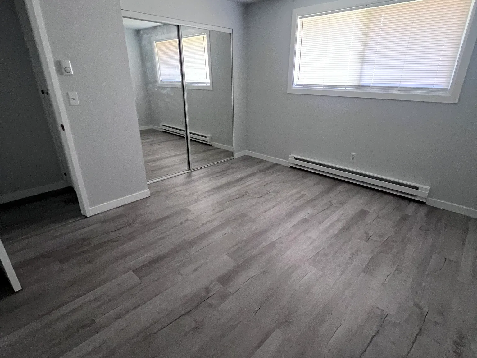2 bed, 1.0 bath, 875 sqft, $1,750 — Photo 4
