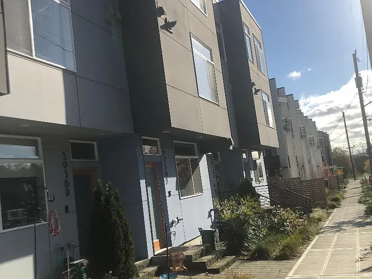 5936 36th Ave S #B — Photo 2