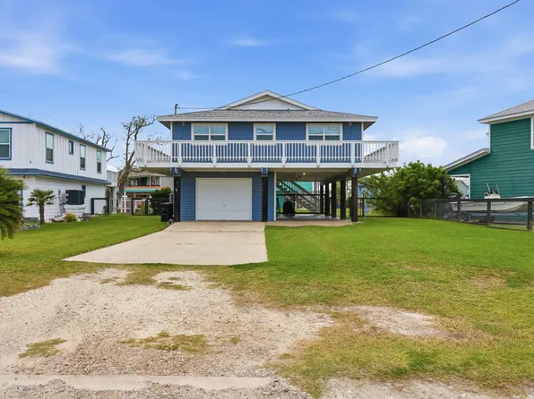 3 Scallop Dr, Rockport, TX 78382