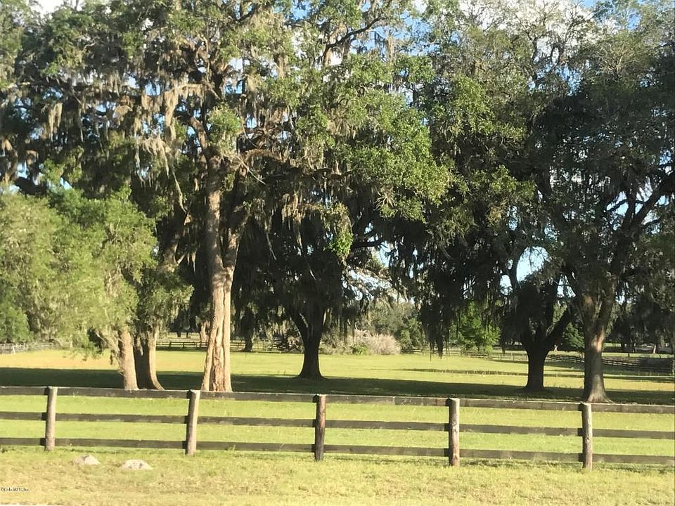 2nd image of 0 SE 195th Ter