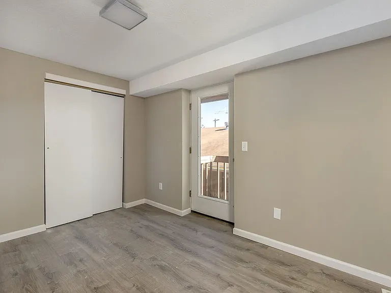 89 W 9th Ave #89 — Photo 2