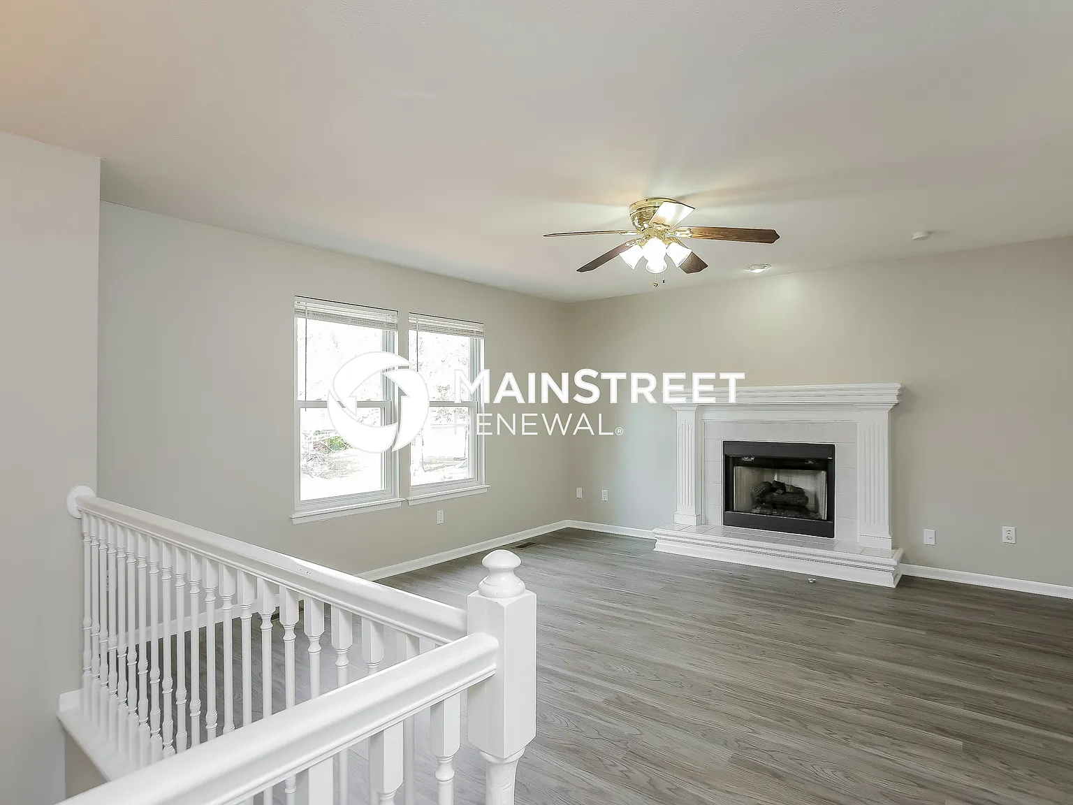 817 SW Highland Ave — Photo 2