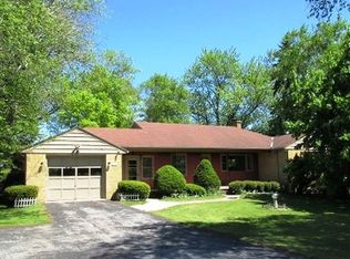 1279 N Westview St, Cleveland, WI 53015