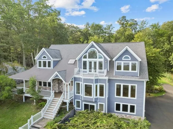 4 Soluri Lane, Tomkins Cove, NY 10986