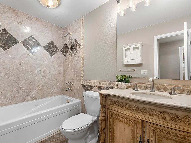4218 S Alton St — Photo 19