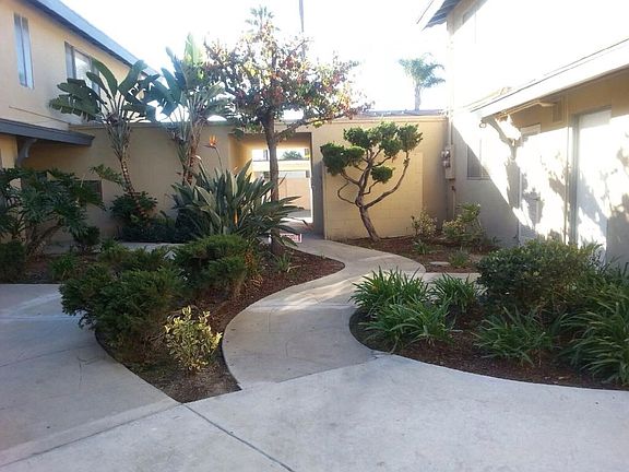 2nd image of 3518 W Del Monte Dr APT 5
