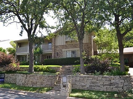 1st image of 901 Portofino Dr