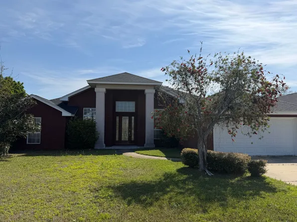105 Lakeview Ter, Lynn Haven, FL 32444