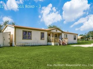 15327 S Skaggs Rd UNIT 3, Atascosa, TX 78002