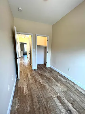 Rented by R New York | media 6